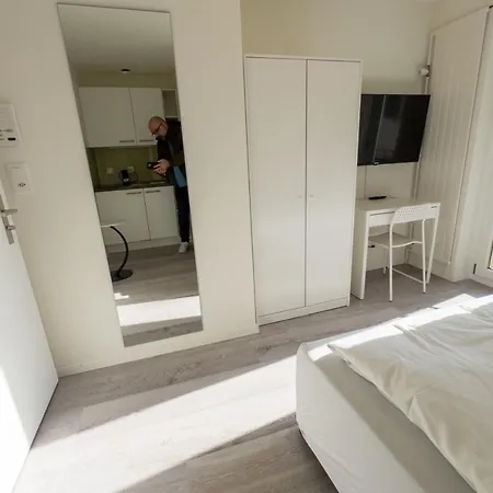 Cozy Urban In The Be31 Apartment